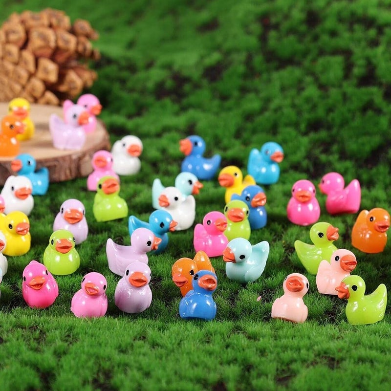 Cidinge 110 Pieces Mini Resin Ducks Tiny Duck Miniature Figures Charms Ornament Potted Garden for Party, DIY Micro Landscape Decorations, Aquarium Ornaments - Image 5